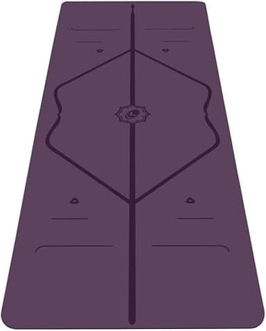 Liforme Travel Yoga mat – Free Yoga Bag, Patented Alignment System, Warrior-like Grip, Non-slip, Eco-friendly and Biodegradable, Ultra-lightweight, Sweat resistant, Long, Wide and Thick (Purple)